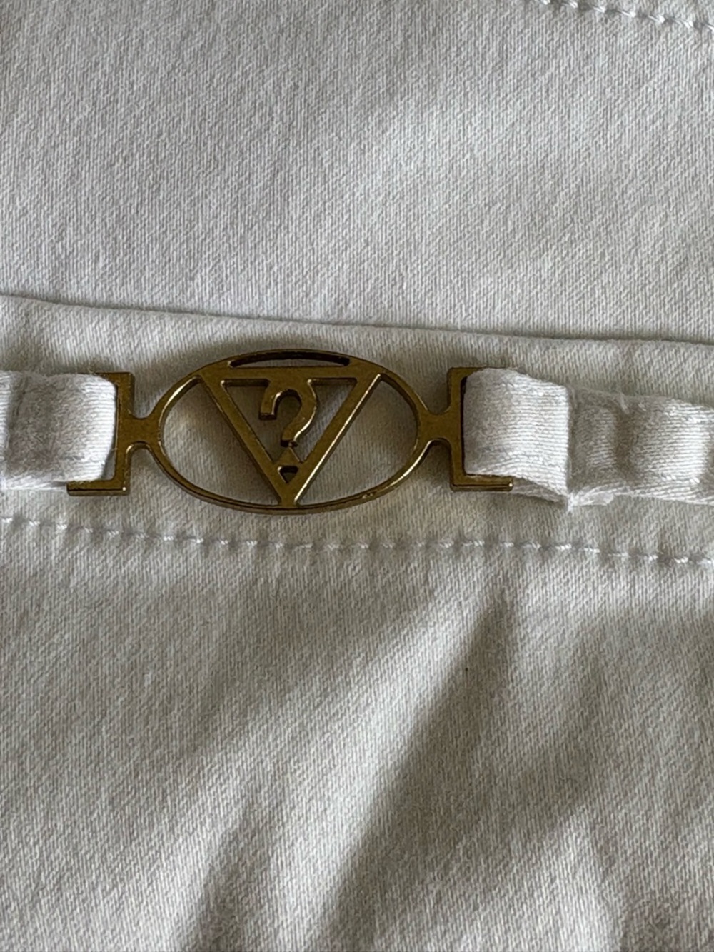 Guess White Skinny Jeans - Picture 6 of 7
